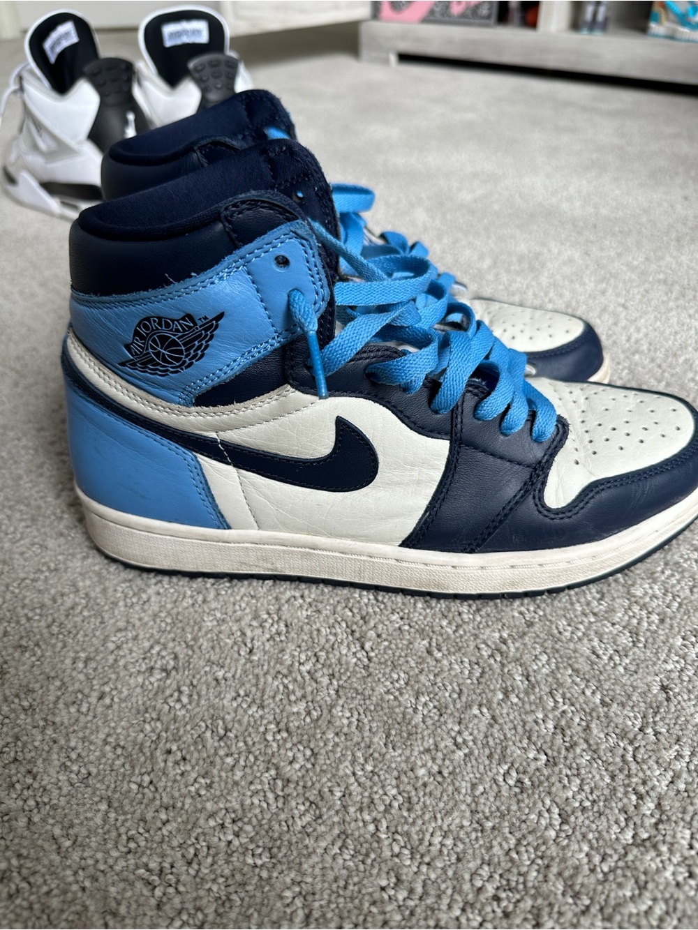 Jordan 1 High Men’s Sneaker - Navy, White & Light Blue